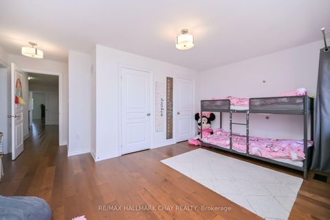 Photo 34 at 25 Card Lumber Crescent, Kleinburg, Vaughan