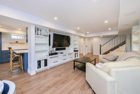 Photo 41 at 25 Card Lumber Crescent, Kleinburg, Vaughan