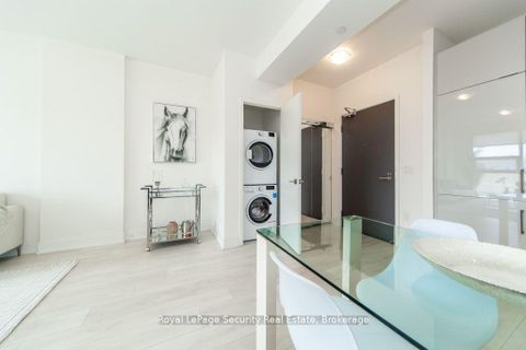 Photo 10 at 315 - 2916 Highway 7 Road, Concord, Vaughan