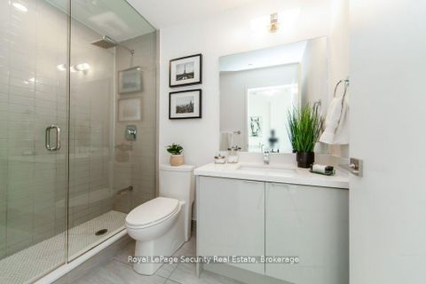 Photo 15 at 315 - 2916 Highway 7 Road, Concord, Vaughan