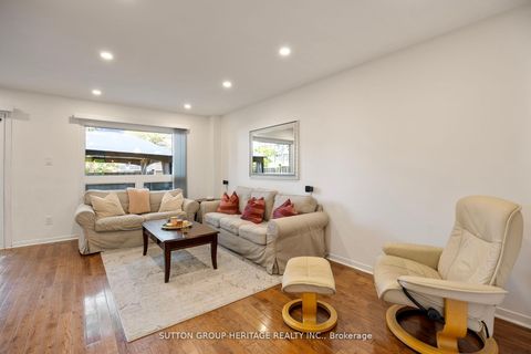 Photo 5 at 64 - 40 Dundalk Drive, Dorset Park, Toronto