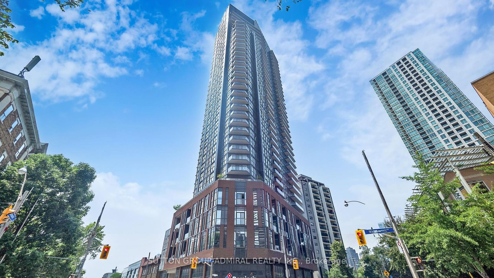 1601 - 159 Wellesley Street E, South St. James Town, Toronto by Loree Meneguzzi Real Estate 1601 - 159 Wellesley Street E, South St. James Town, Toronto