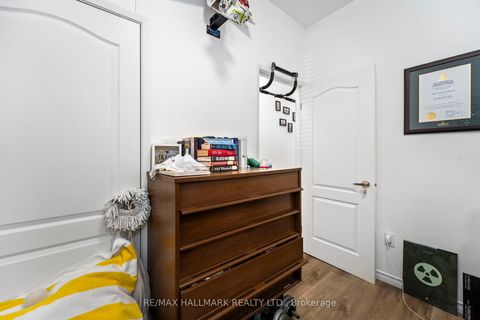 Photo 10 at 123 Lansdowne Avenue, Roncesvalles, Toronto