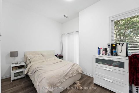 Photo 20 at 123 Lansdowne Avenue, Roncesvalles, Toronto