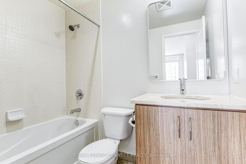 Photo 14 at 601 - 825 Church Street, Moore Park, Toronto