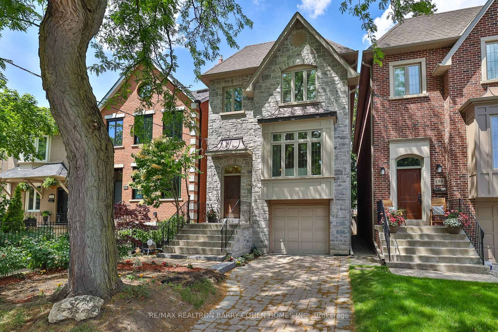 136 Bowood Avenue, Lawrence Park North, Toronto 