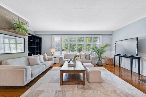 Photo 7 at 21 Page Avenue, Bayview Village, Toronto