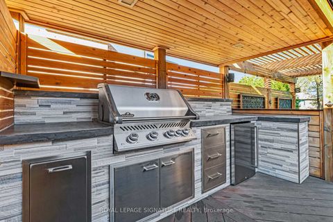 Photo 33 at 21 Page Avenue, Bayview Village, Toronto