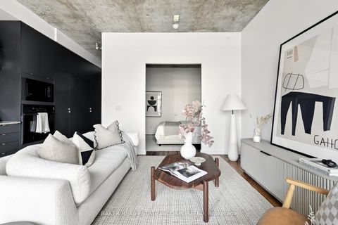 Photo 7 at 601 - 23 Brant Street, Waterfront Communities C1, Toronto