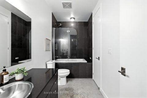 Photo 11 at 601 - 23 Brant Street, Waterfront Communities C1, Toronto
