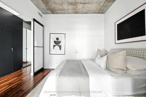 Photo 15 at 601 - 23 Brant Street, Waterfront Communities C1, Toronto