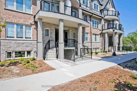 Photo 1 at 17 - 13 Eaton Park Lane, L'Amoreaux, Toronto