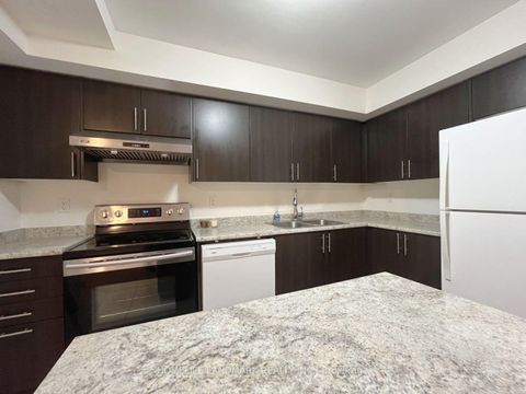 Photo 9 at 17 - 13 Eaton Park Lane, L'Amoreaux, Toronto