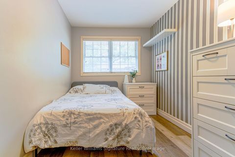 Photo 13 at 348 Sandhurst Drive, WO West, Oakville