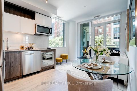 Photo 2 at 202 SE - 60 Princess Street, Waterfront Communities C8, Toronto