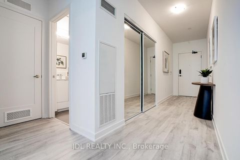 Photo 3 at 202 SE - 60 Princess Street, Waterfront Communities C8, Toronto