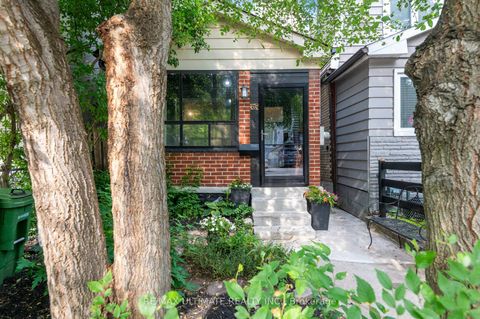 Photo 4 at 315 Cedarvale Avenue, Lumsden, Toronto