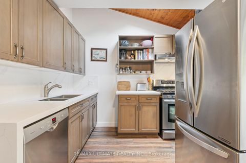 Photo 22 at 315 Cedarvale Avenue, Lumsden, Toronto