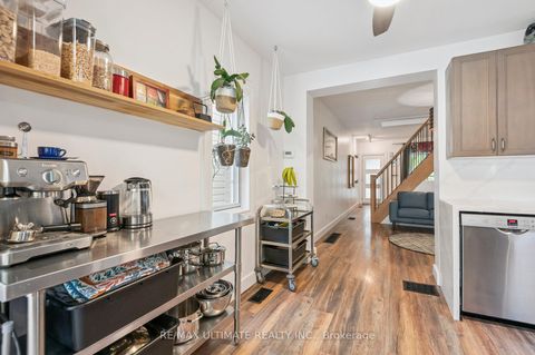 Photo 23 at 315 Cedarvale Avenue, Lumsden, Toronto