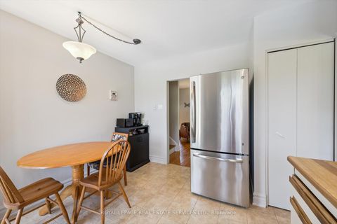 Photo 11 at 1324 Elgin Crescent, FA Falgarwood, Oakville