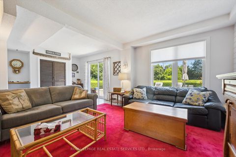 Photo 14 at 1324 Elgin Crescent, FA Falgarwood, Oakville