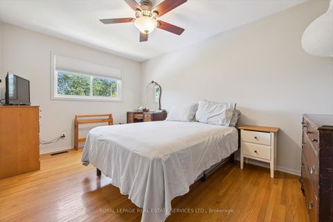 Photo 17 at 1324 Elgin Crescent, FA Falgarwood, Oakville