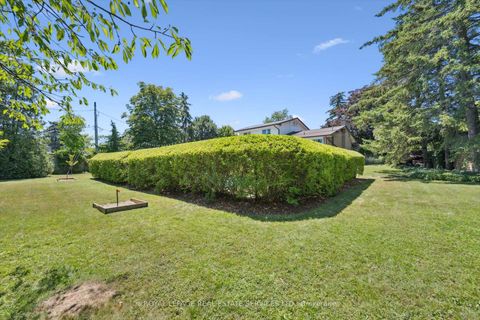 Photo 33 at 1324 Elgin Crescent, FA Falgarwood, Oakville
