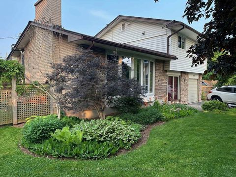 Photo 38 at 1324 Elgin Crescent, FA Falgarwood, Oakville