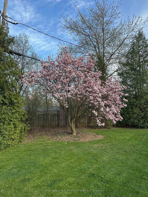 Photo 40 at 1324 Elgin Crescent, FA Falgarwood, Oakville