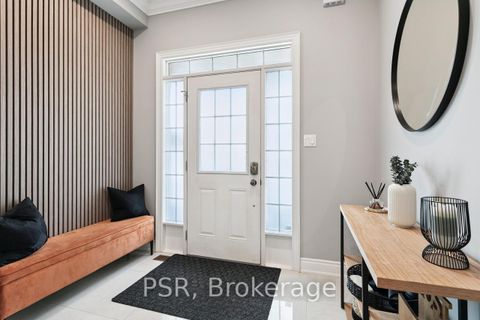 Photo 2 at 2136 Redstone Crescent, WM Westmount, Oakville