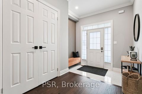 Photo 3 at 2136 Redstone Crescent, WM Westmount, Oakville