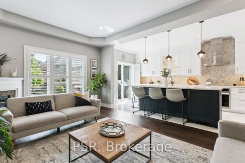 Photo 9 at 2136 Redstone Crescent, WM Westmount, Oakville
