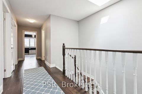 Photo 21 at 2136 Redstone Crescent, WM Westmount, Oakville