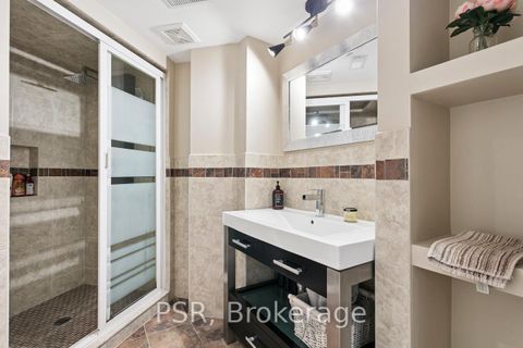 Photo 35 at 2136 Redstone Crescent, WM Westmount, Oakville