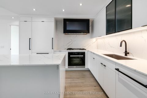 Photo 7 at 205 - 355 Bedford Park Avenue, Nortown, Toronto