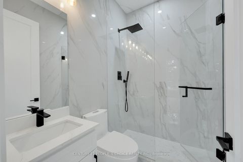 Photo 9 at 2091 BRIDGE Road, WO West, Oakville