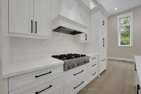 Photo 12 at 2091 BRIDGE Road, WO West, Oakville