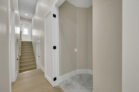 Photo 19 at 2091 BRIDGE Road, WO West, Oakville