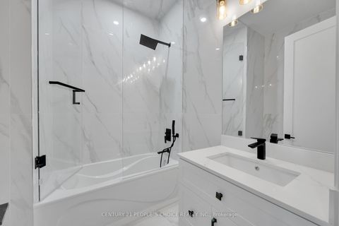 Photo 20 at 2091 BRIDGE Road, WO West, Oakville