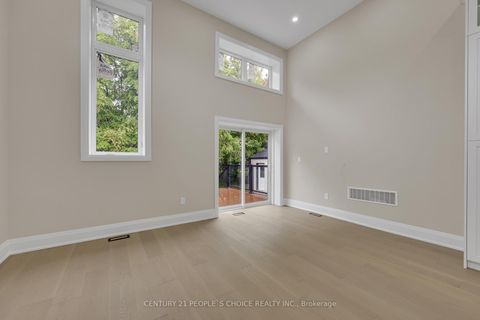 Photo 21 at 2091 BRIDGE Road, WO West, Oakville