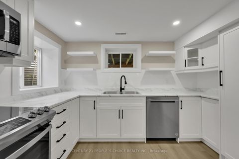 Photo 34 at 2091 BRIDGE Road, WO West, Oakville