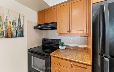 Photo 23 at 2023 - 700 Humberwood Boulevard SE, Clairville, Toronto