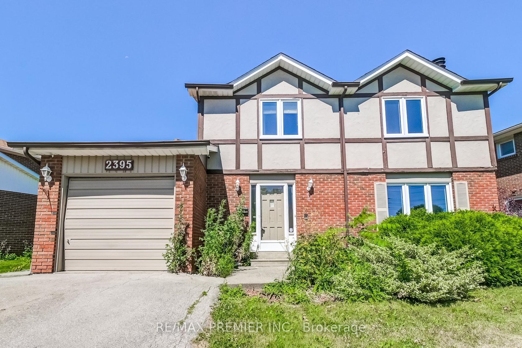2395 Benedet Drive, Clarkson, Mississauga 