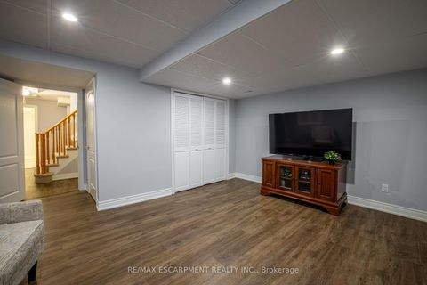 Photo 26 at 11 - 1050 Grand Boulevard, FA Falgarwood, Oakville