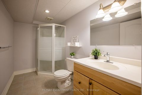 Photo 28 at 11 - 1050 Grand Boulevard, FA Falgarwood, Oakville