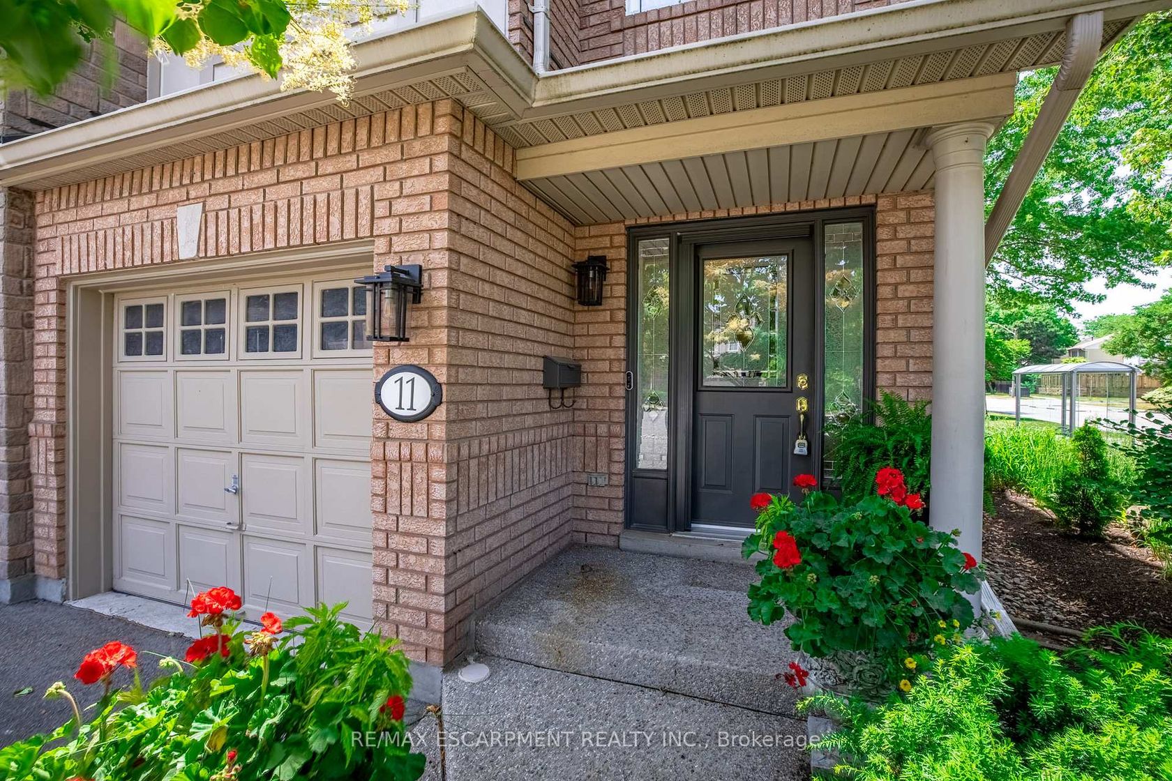 11 - 1050 Grand Boulevard, FA Falgarwood, Oakville 