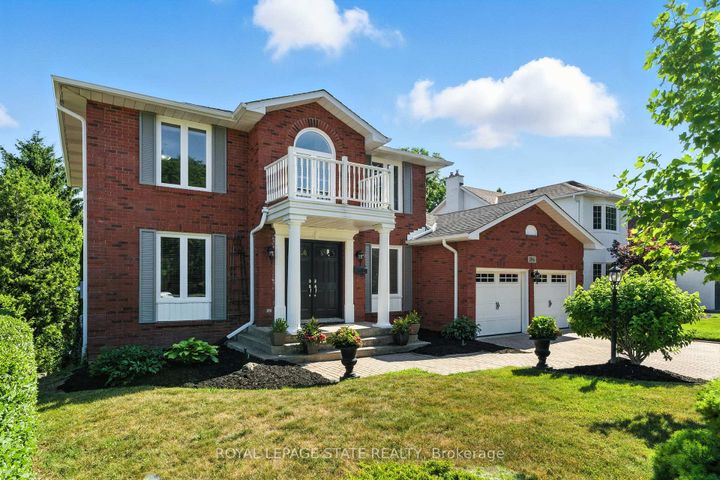Photo 1 at 286 LLOYMINN Avenue, Ancaster, Hamilton