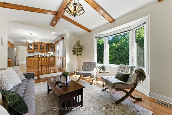 Photo 17 at 286 LLOYMINN Avenue, Ancaster, Hamilton