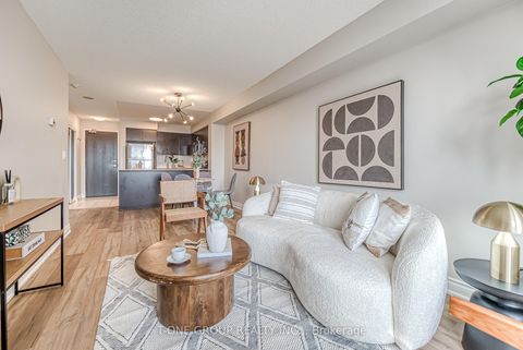 Photo 19 at 909 - 75 King William Crescent, Langstaff, Richmond Hill