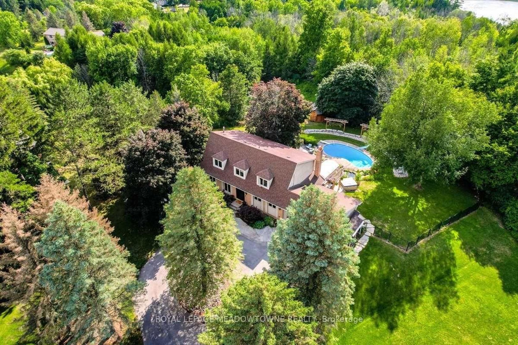 19 Steele Home Court, Palgrave, Caledon 